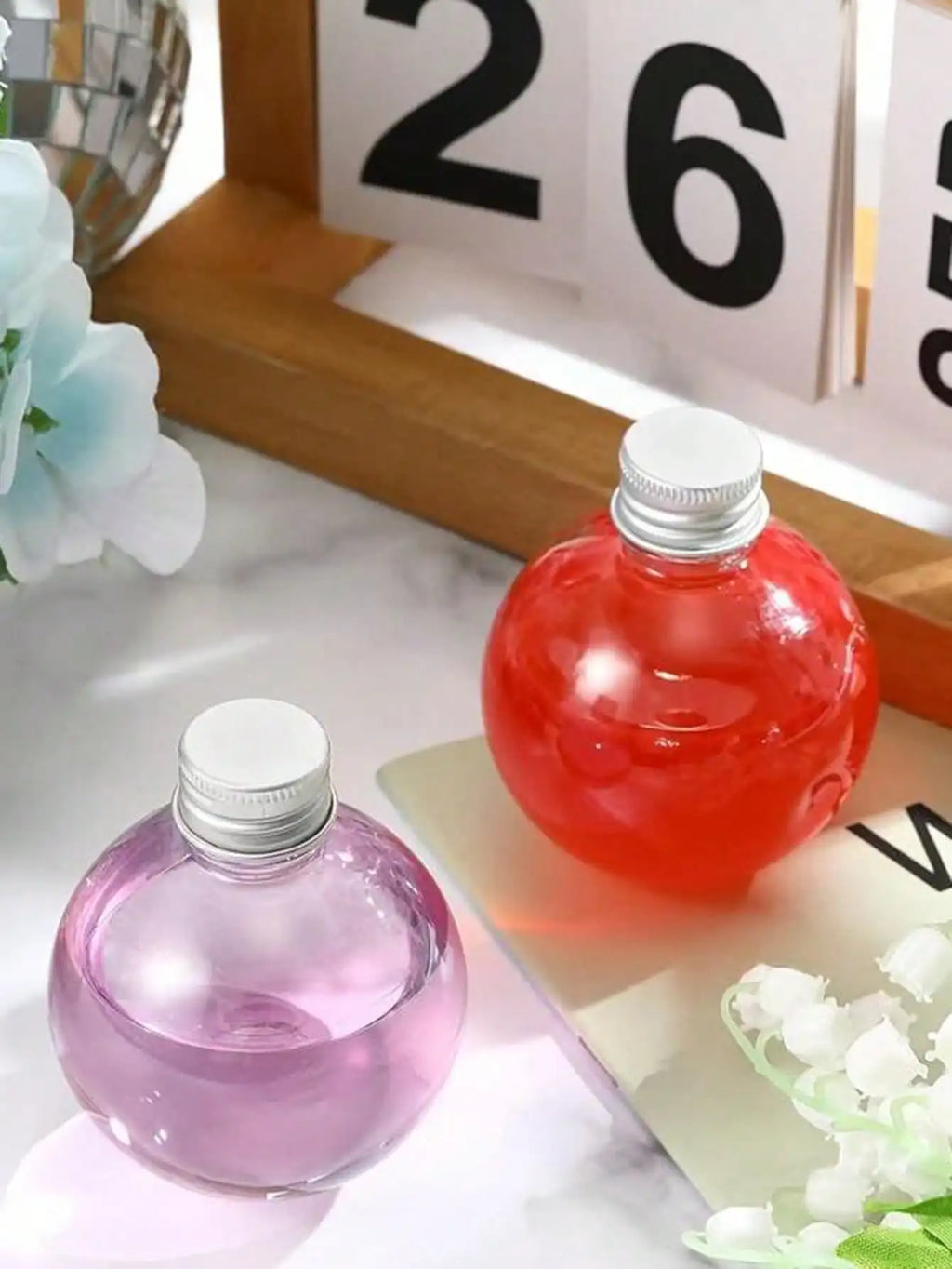 Mini Round Plastic Ball Bottles Lids Made Thickened Material Suitable Qme