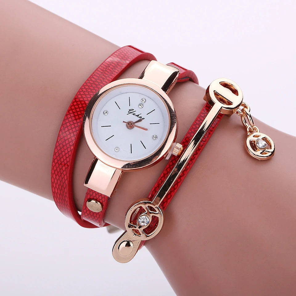 Reloj Fashion Women Bracelet Watch Gold Quartz Gift Watch Wristwatch Women Dress Leather Casual Bracelet Watches Hot Selling Qme