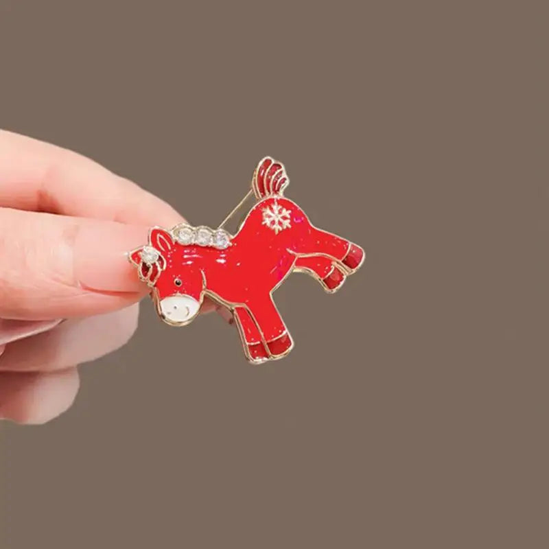 Cute Cartoon Red Pony Brooch Women Zodiac Horse Pins Sweater Coat Qme
