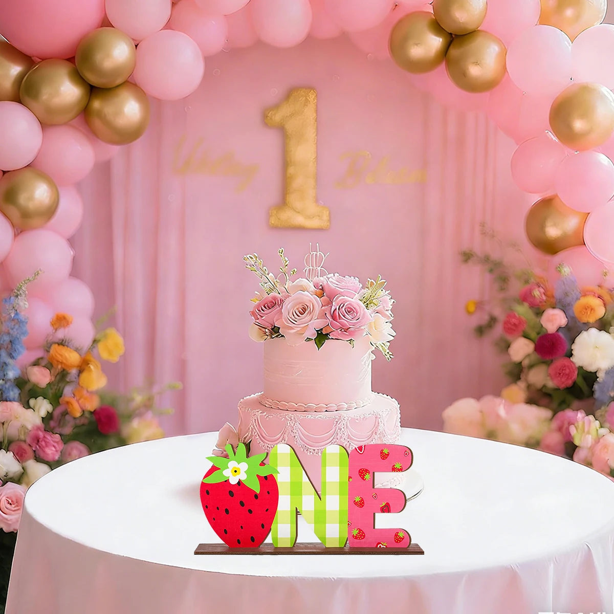 1 set of 2D strawberry "ONE" letter wooden desktop decorations, a warm birthday commemorative desktop gift Qme