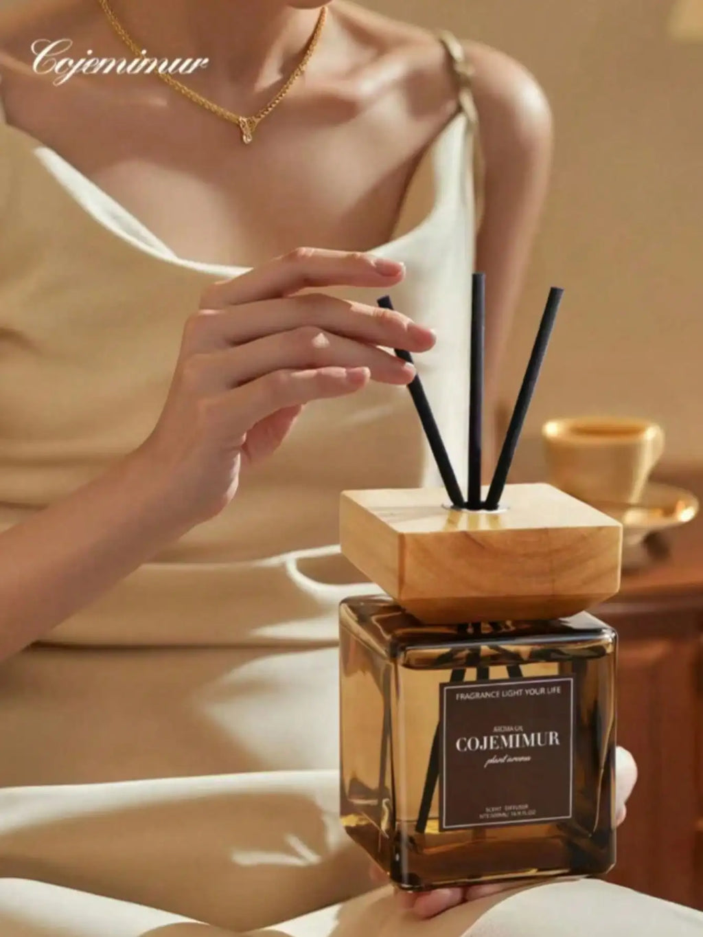 Hotel Grade Flameless Essential Oil Rattan Fragrance Stick Qme