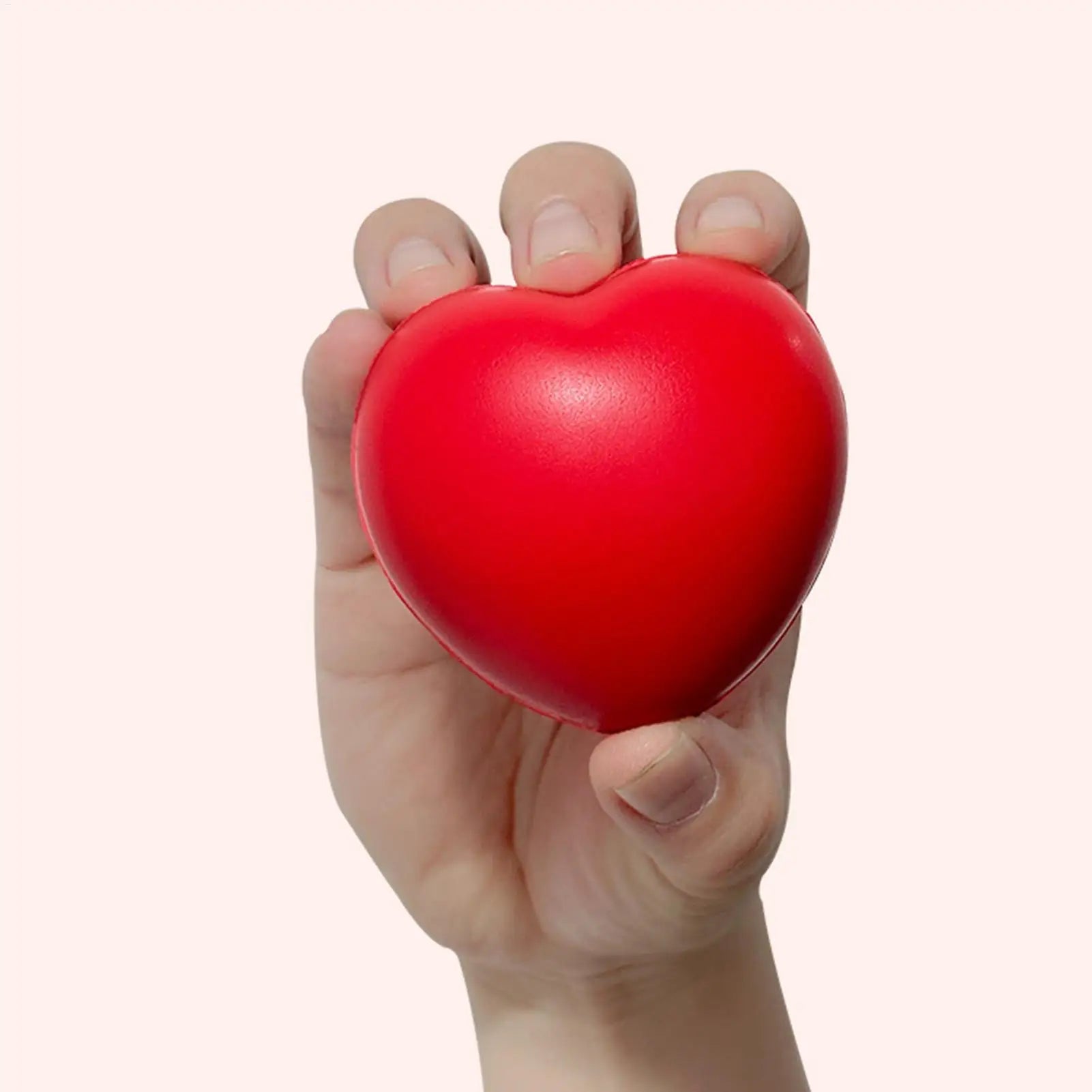 Strengthening PU Foam Grip Exercise Balls Heart Shaped Hand Squeeze Balls for Hand Rehabilitation Fitness Yoga Supplies Qme