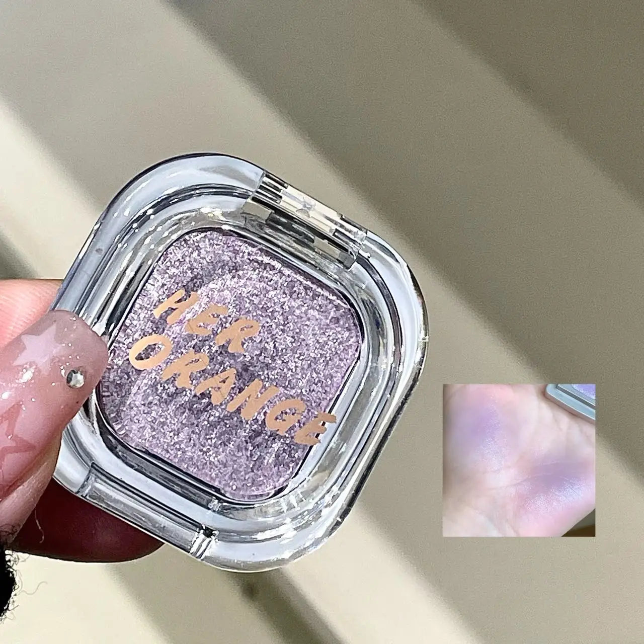 HERORANGE Monochrome Eyeshadow Palette Glitter Glowing Charm Qme