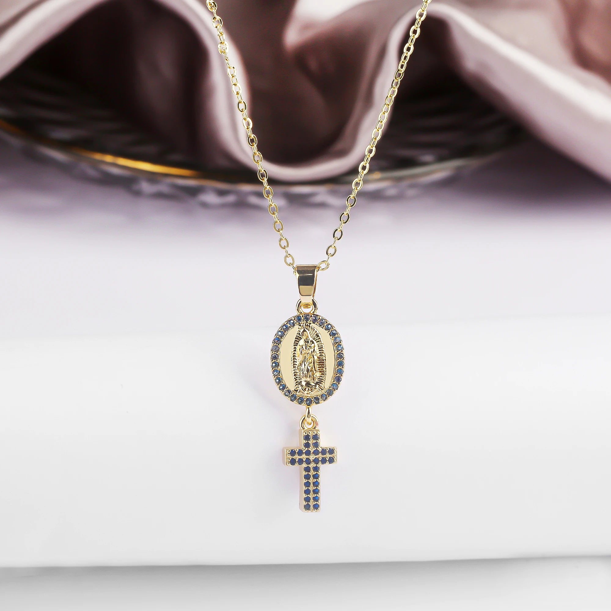 6 Color New Design Cute Female Crystal Zircon Necklace Classic St. Jude Cross Pendant Necklace For Women Men Party Jewelry Gifts Qme Style 1