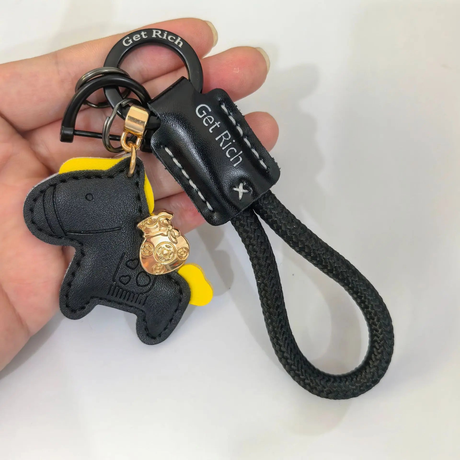 Money Soon Keychain Pendant Handmade Leather Car Key Chain Bag Cute Qme black