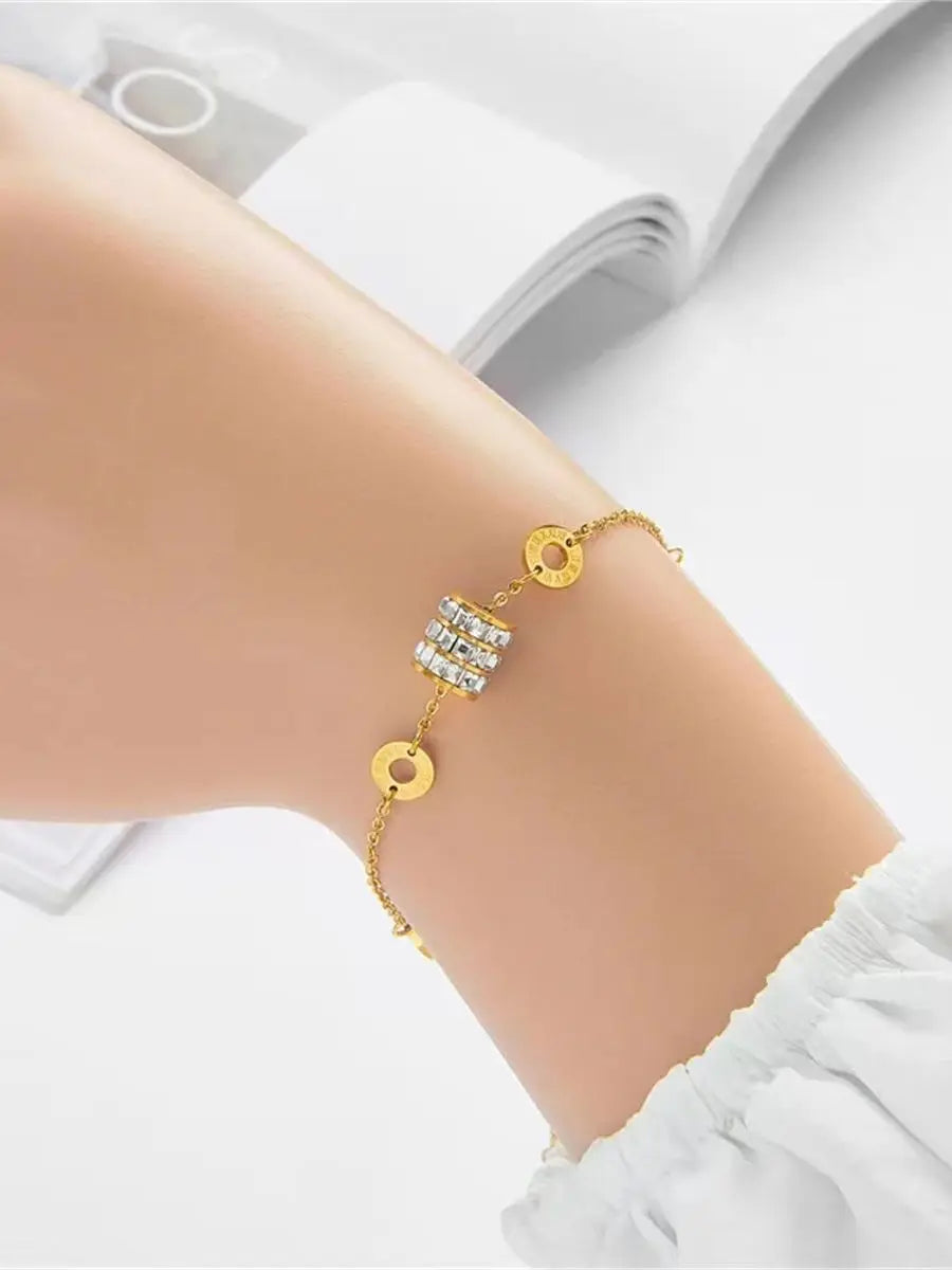 Titanium Steel Bracelet Butterfly Flowers Double-layer Design For Women Gold Color Adjustable Bracelet Fashion High-end Jewelry Qme