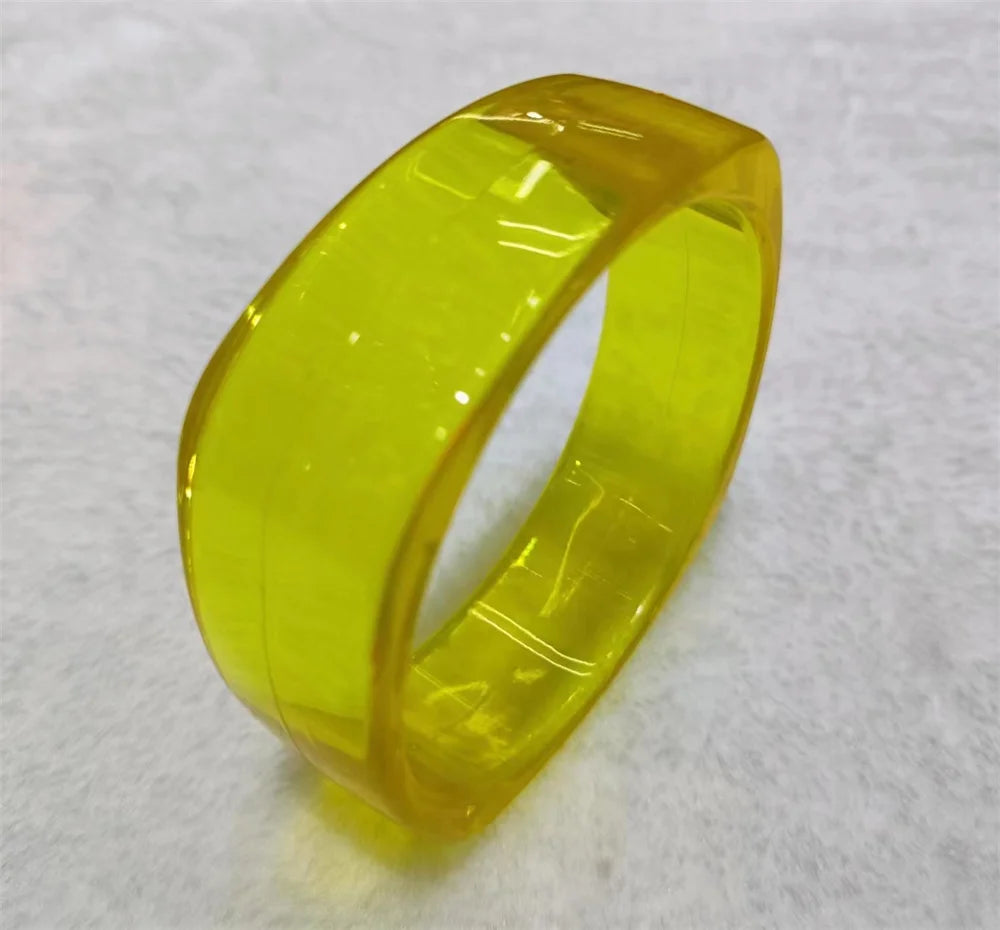 Vintage Acrylic Cuff Fashion Bangles for Women New Trendy multicolour Wide Geometric Resin Simple Bracelets Charm Jewelry Qme Transparent yellow 60-64mm