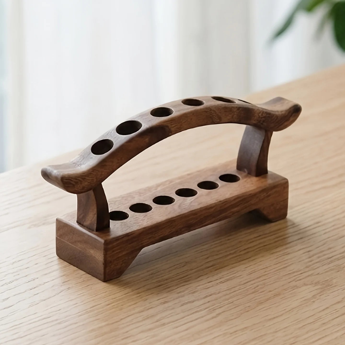 Wooden Pen Holder, Walnut Pencil Holder with 6 Slots, Desk Additions. Suitable for Offices, Schools, And Home Use Qme