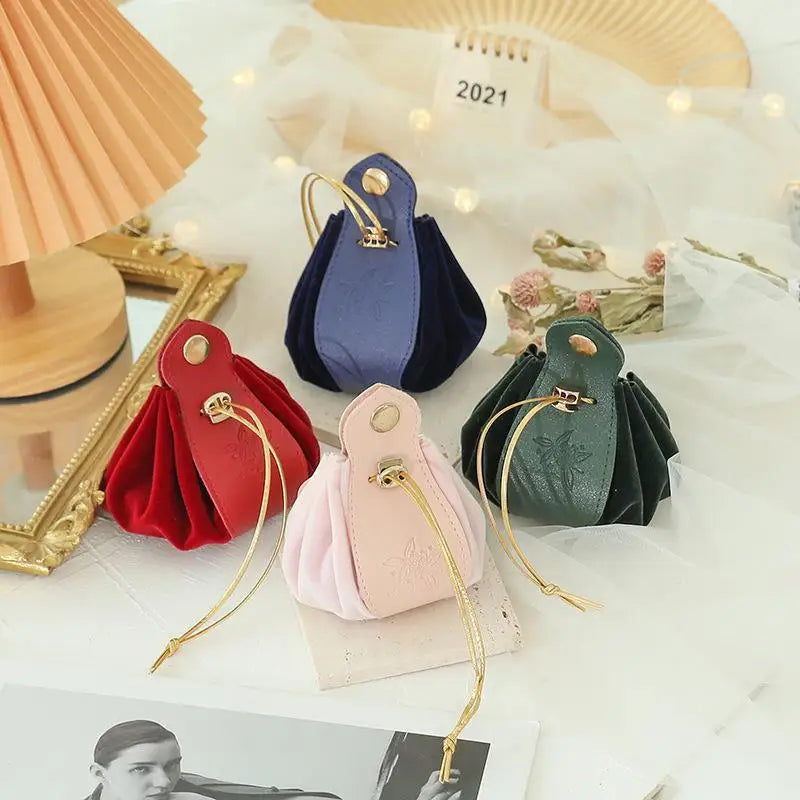 Velvet Drawstring Bag Embossed Floral Pattern Jewelry Storage Pouch Candy Bags For Wedding Party Favors Packaging Organizer Qme