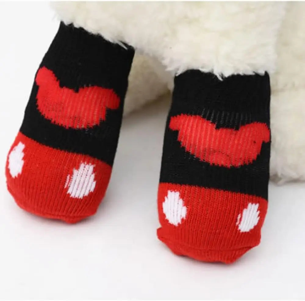 Suitable for ultra small dogs and cats, anti slip indoor pet paw protection, indoor hardwood floor wearing, multiple styles Qme