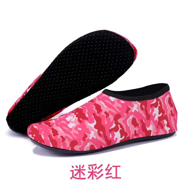Non-slip Unisex Water Shoes Swimming Diving Socks Summer Aqua Beach Qme B-Camouflage Red S (34-35 )