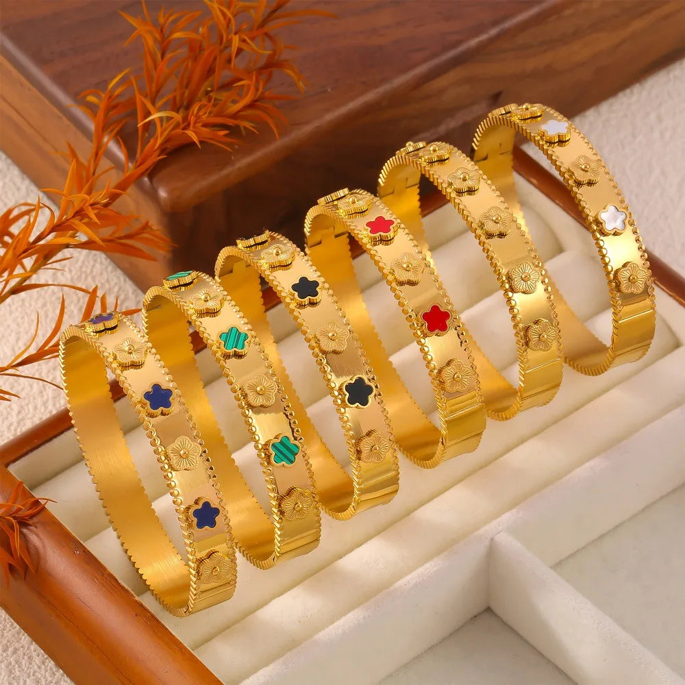 Unisex Gold/Silver Classic Stainless Steel Laser Five-Leaf Flower Open Bracelet & Bangles Simple For Woman Party Jewelry Clover Qme