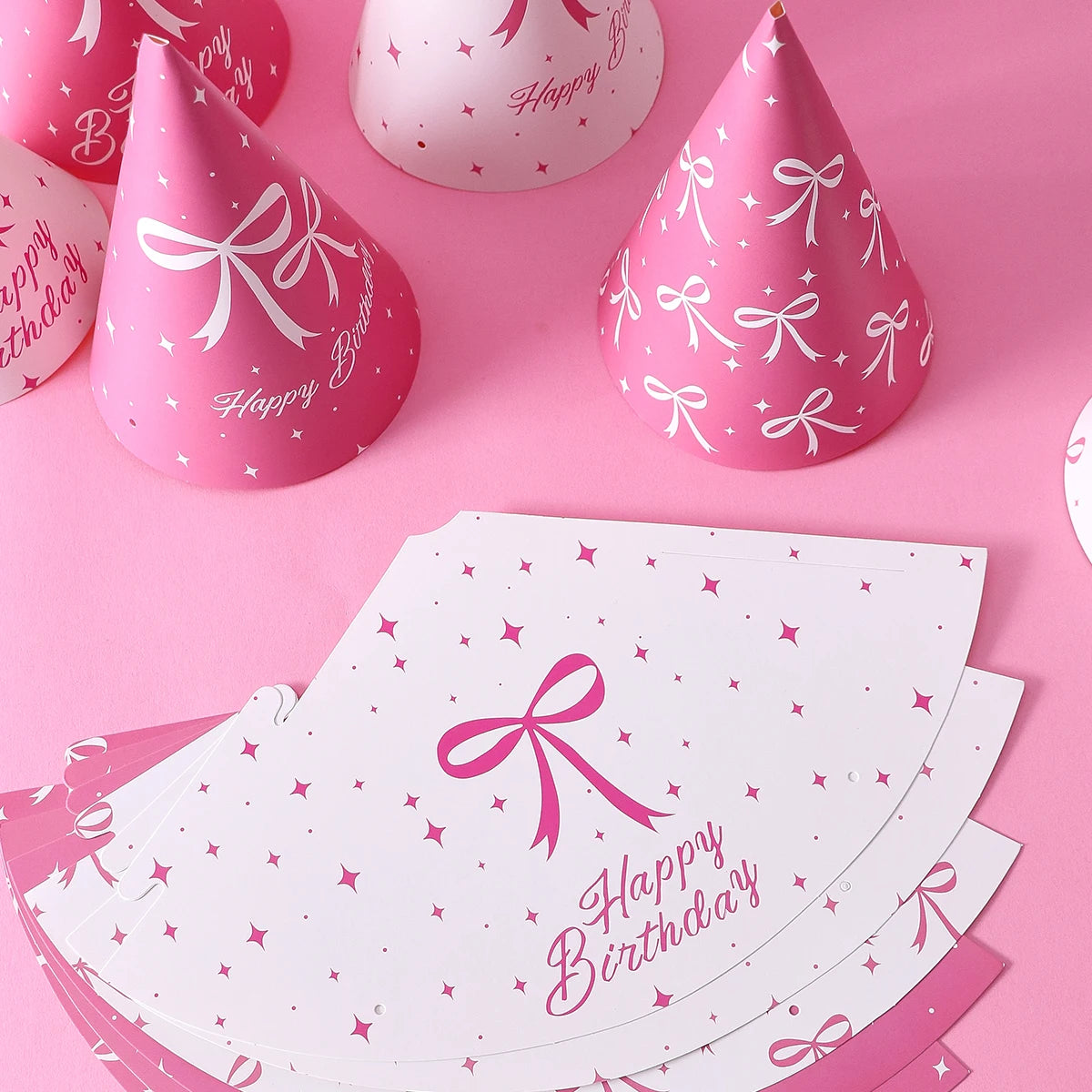 6 Pink Bow-Themed Party Paper Hats, Cute and Beautiful Pink Bow Designs, Suitable for Birthday Parties, Gender Reveal Parties, Birthday Gifts, Pink Bow Decoration Birthday Hats, Baby Party Photography Props, Party Favors, Gen Qme