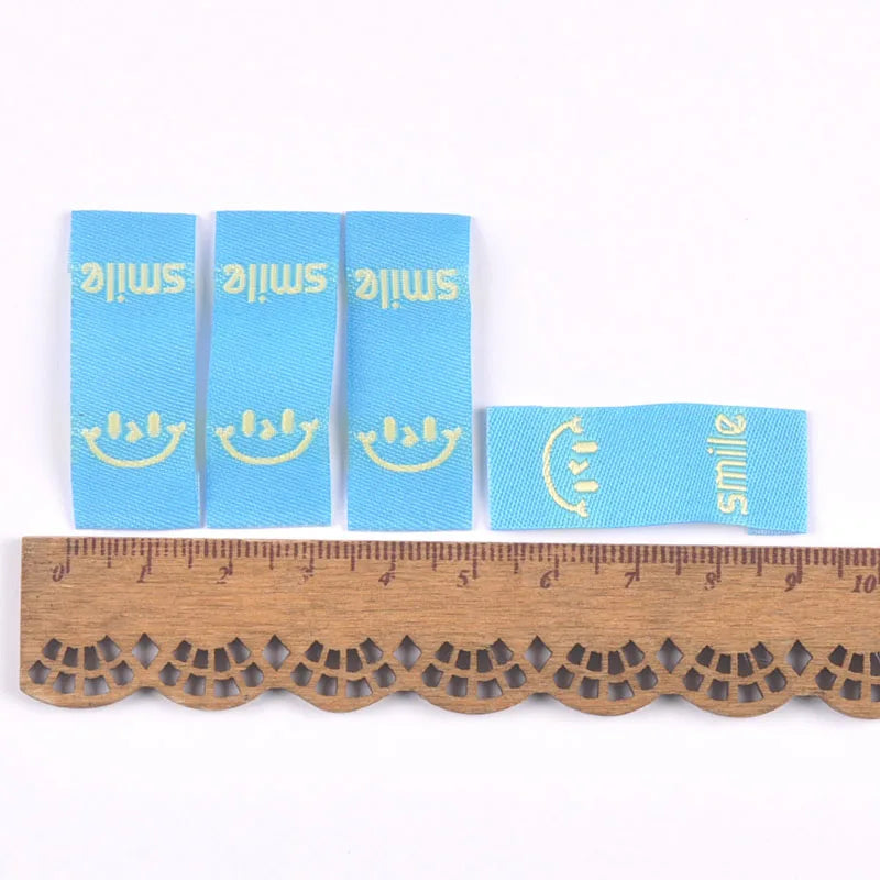 50Pcs Colorful Smile Embroidery Colth Labels Garment Washable Care Tags Sewing Accessories Crafts DIY Knitting Bag Shoe Supplies Qme 1