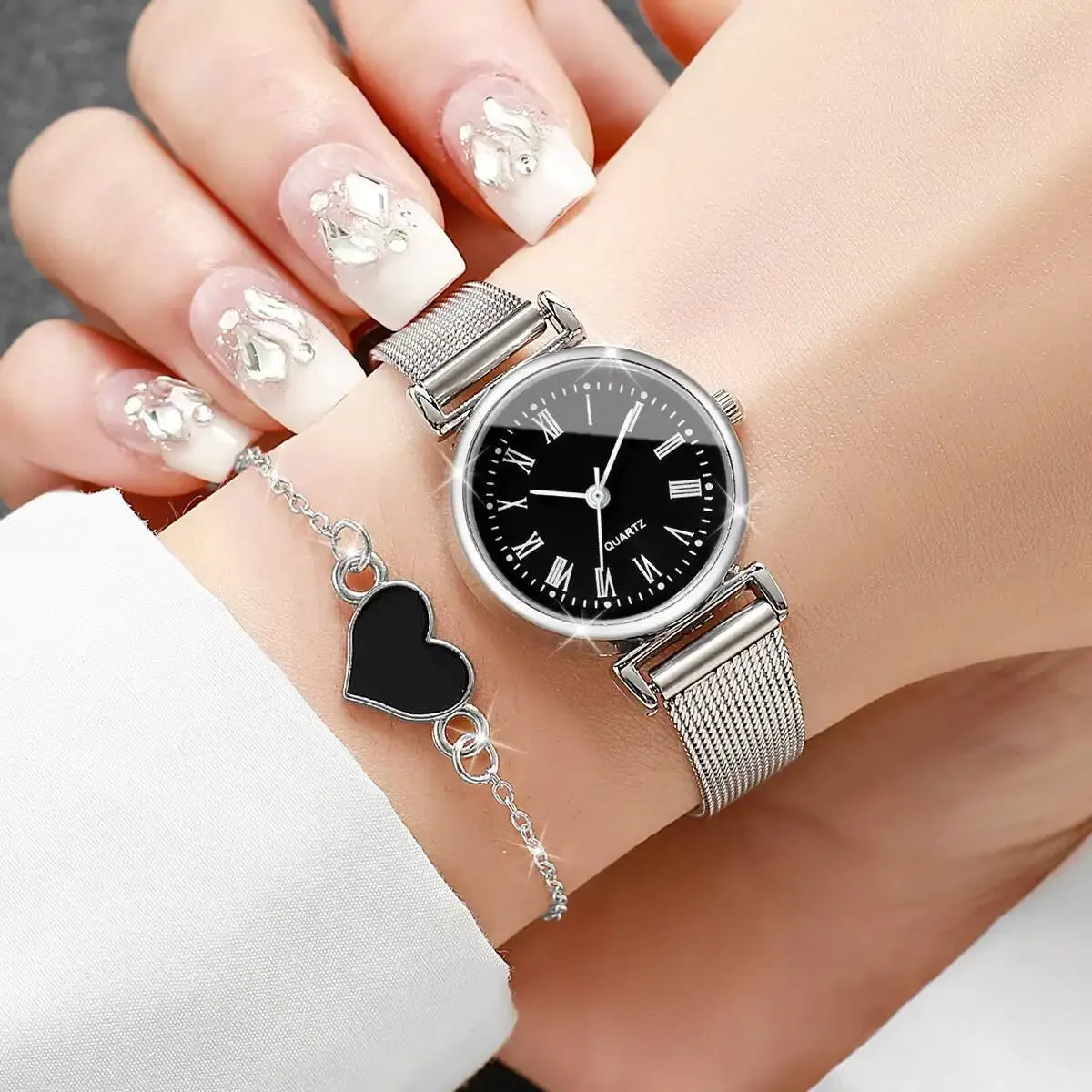 4PCS Fashion Roma Dial Quartz Watch Casual Mesh Strap Women Watches Bracelet Set Reloj Mujer（Without Box） Qme