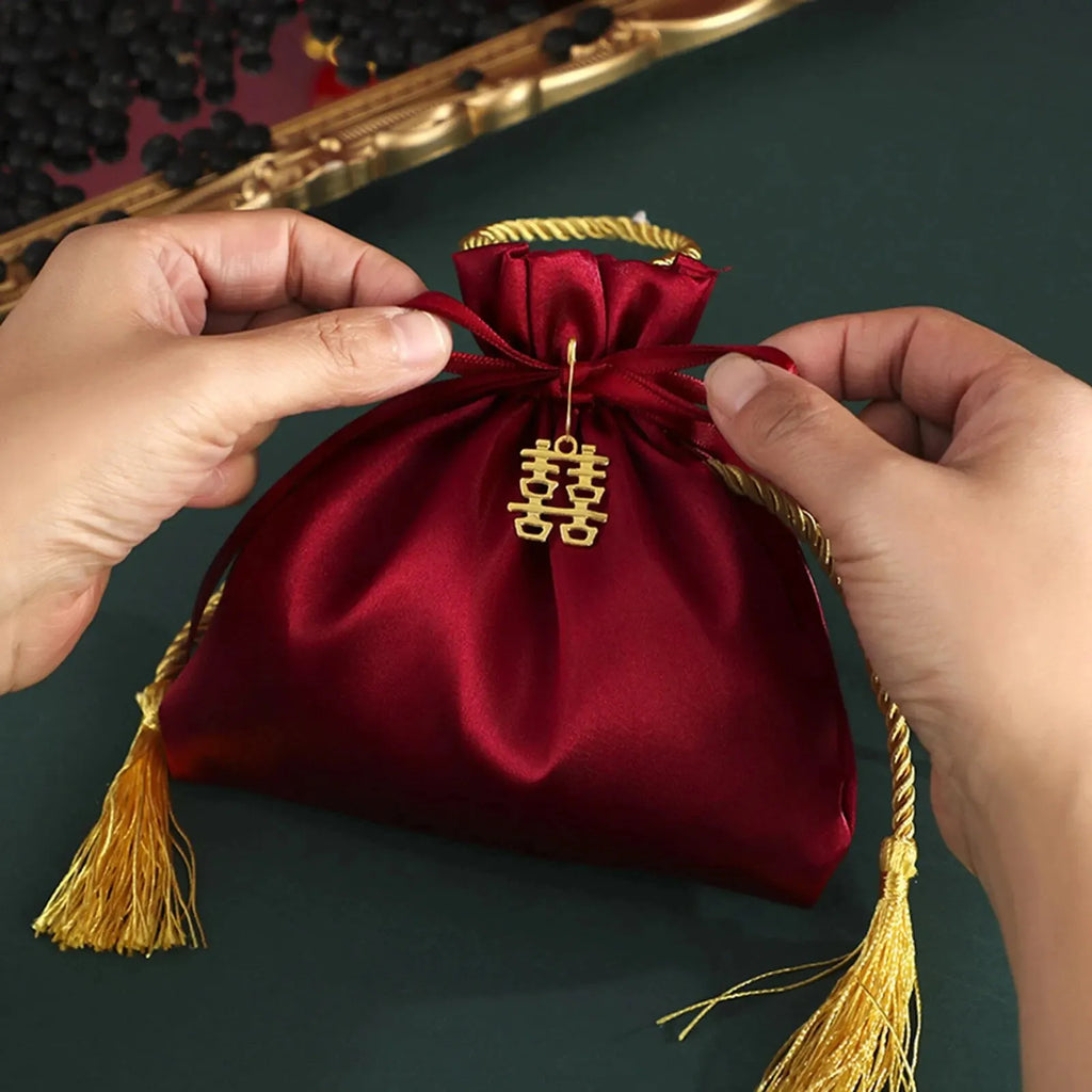 Velvet Gift Bag Wedding Party Velvet Candy Box Gift Bags for Wedding Gift Small Gold Drawstring Gift Candy Pouches New Qme