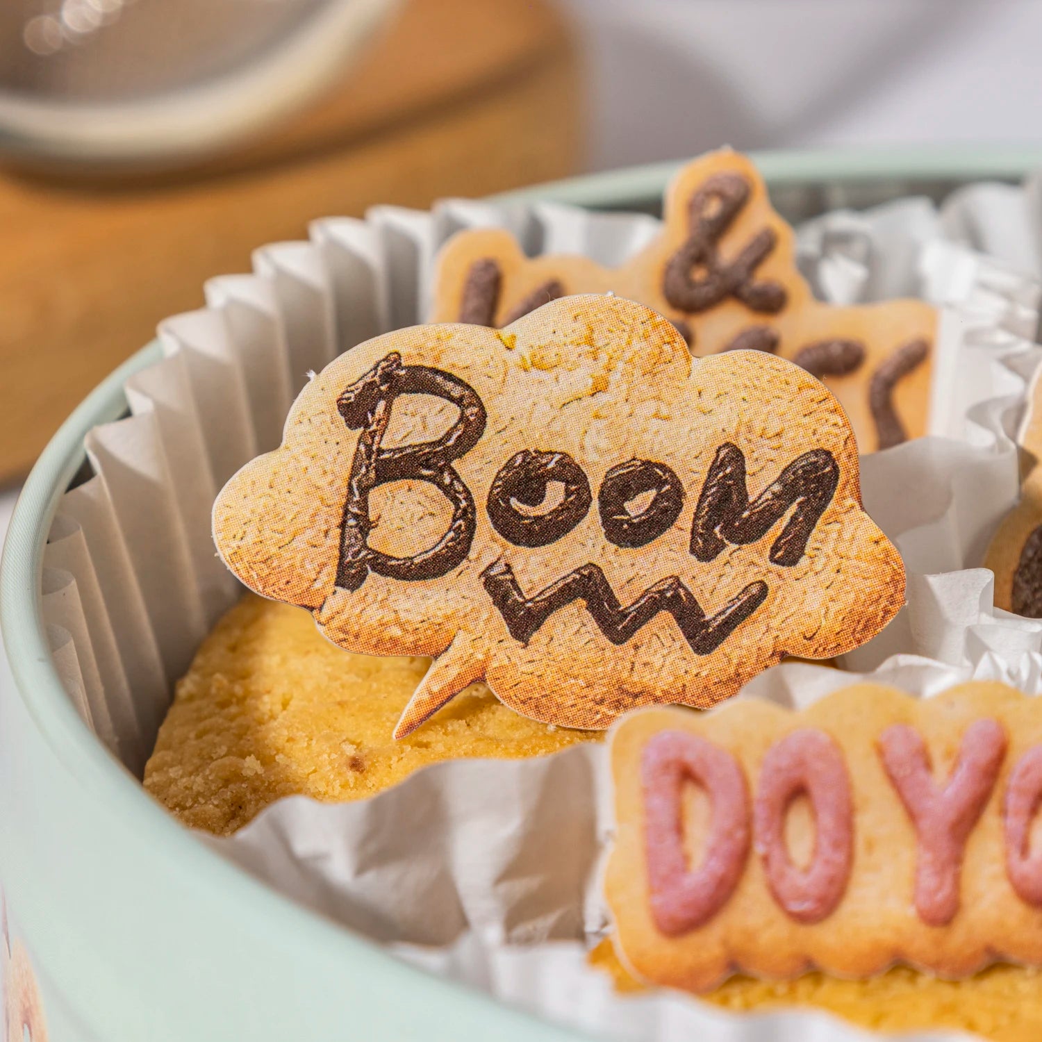 30 Sheets/Bag Realistic Biscuit Theme Hard Card Sticker for DIY Scrapbook Phone Case Notebook Decoration Craft Qme