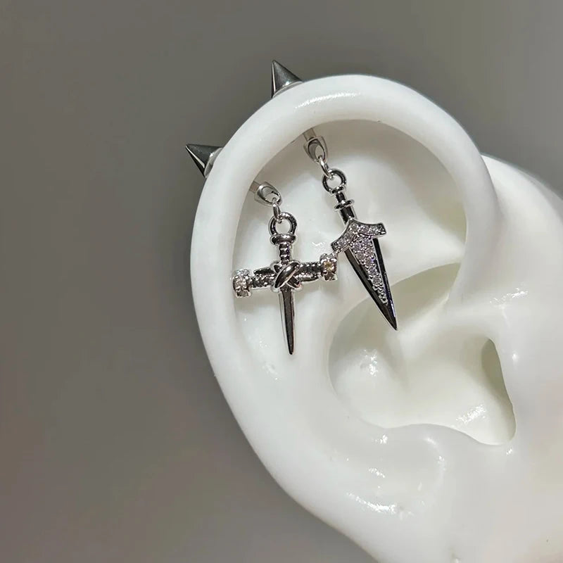 1Pc Fashion Trendy Sword Pendant Ear Bone Nail Stainless Steel Earrings For Women Body Puncture Accessories Qme