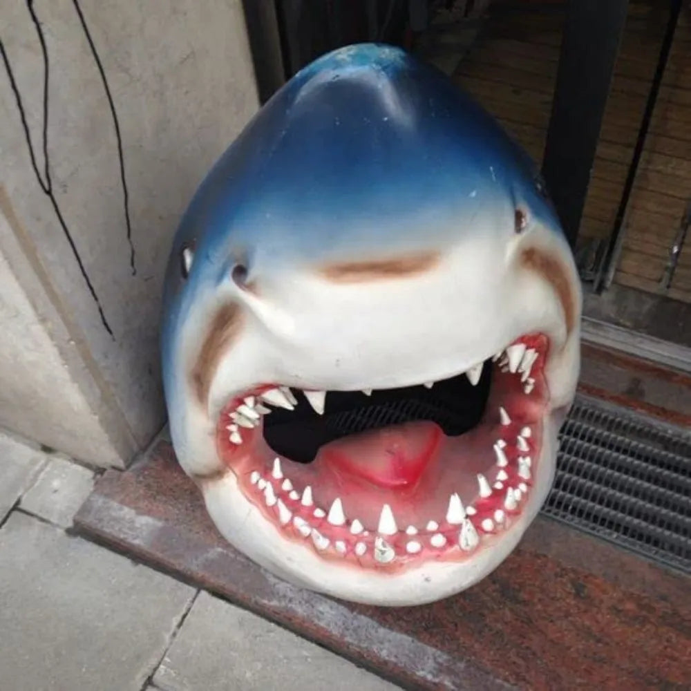 Great White Shark Head Sculpture Wall Hanging Cosplay Resin 3D Jaws Statue Ocean Art Craft Ornament Home Decoration Qme