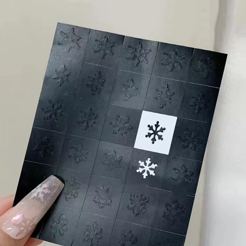 2 Sheets Nail Art Airbrush Stencils Nails Snowflakes Hollow Reusable Qme