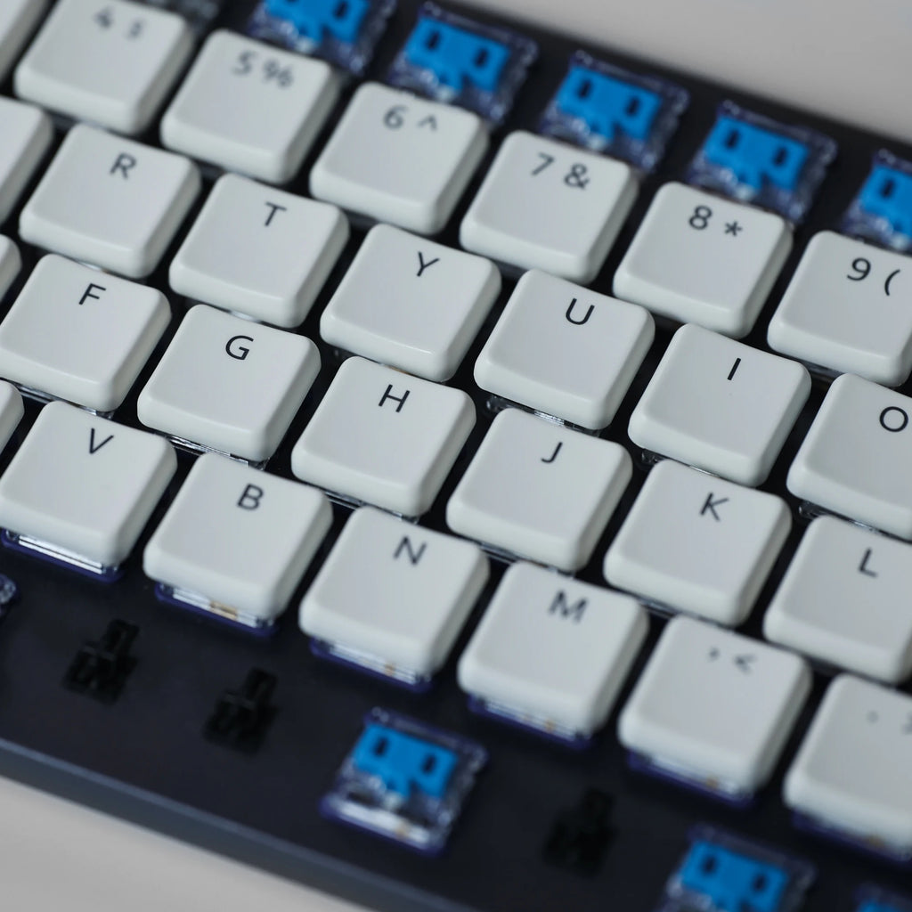 Chosfox 69 Keys CFX White Translucent Low Profile Choc PBT Keycaps RGB for Kailh 1350 Low Profile Switch Mechanical KeyboardChos Qme