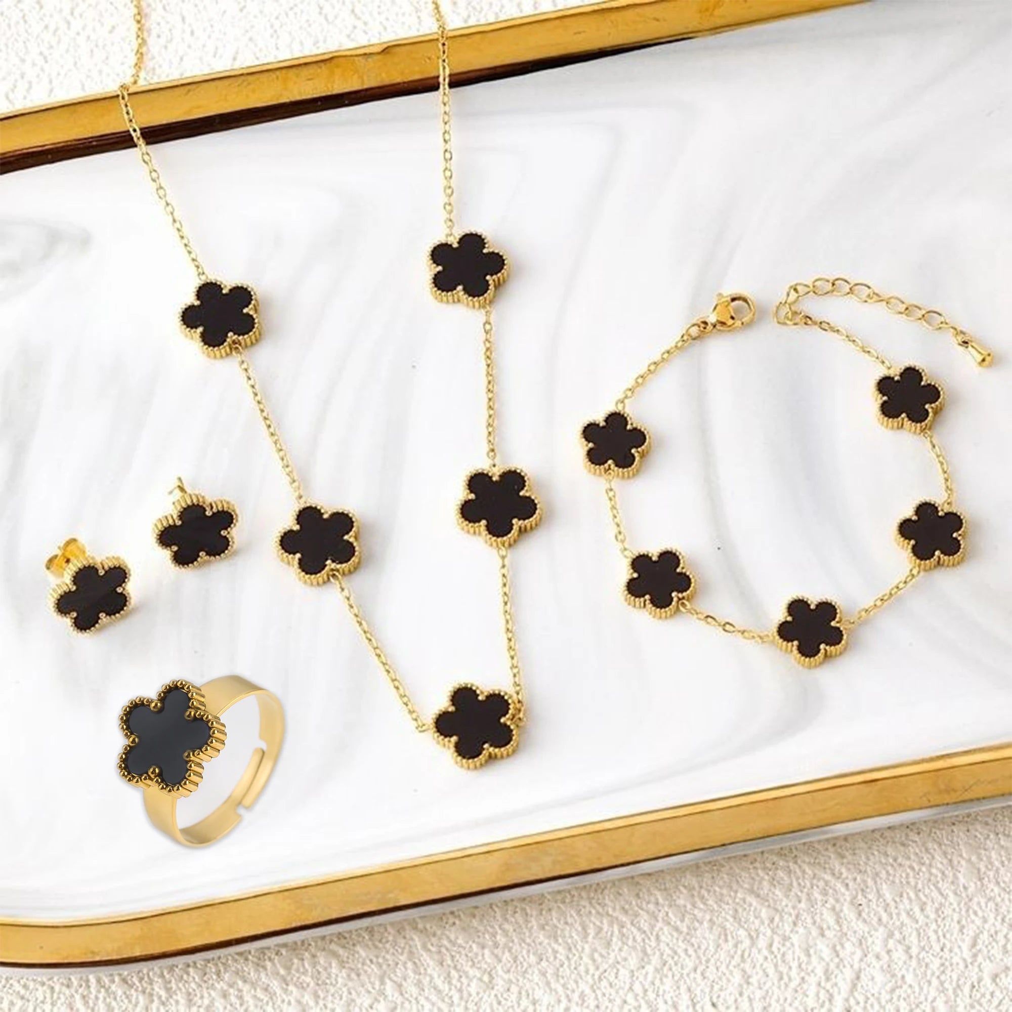 4Pcs 18k Gold-Plated Five-Leaf Flower Necklace Earrings Ring Bracelet Jewelry Set For Woman Party Jewelry Daily Wear Clover Gift Qme Jewelry Set 1