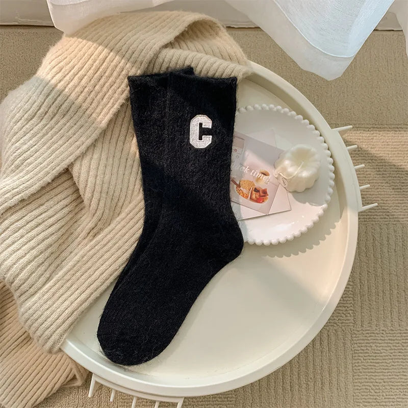 Luxury Women Wool Socks Warm Winter Thick Cashmere Casual Japanese Fashion Solid Color Comfortable Home Sock Long High Quality Qme Black One Size