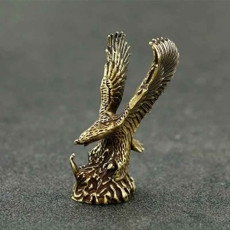 Antique Copper Eagle Statue Vintage Brass Animal Figurine Small Desk Decor Home Accessories Gift Ornament Crafts Qme