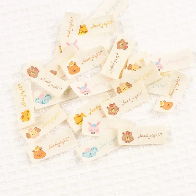 50pcs 15×40mm Mixed Cartoon Animals Pattern cotton Label Handmade DIY Clothing Shoe Bag Labels Artistic Decorations cp3807 Qme