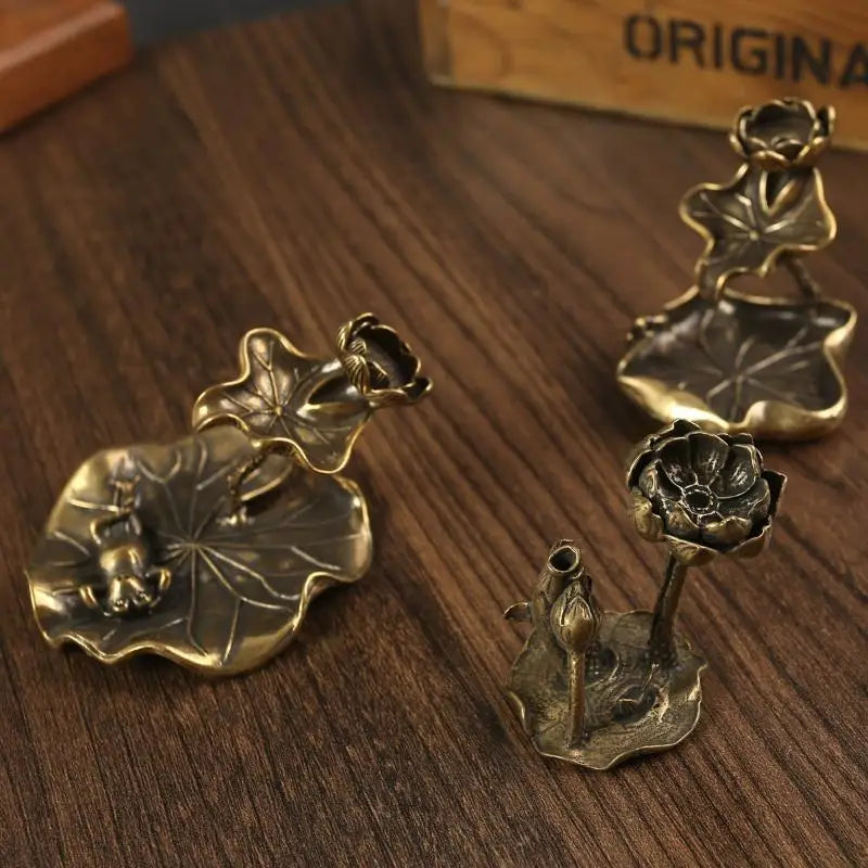 Copper Frog Lotus Pond Censer Holder Ornaments Tea Pets Antique Brass Qme