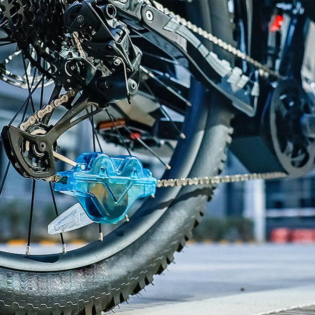 Cycling Chain Cleaning Tool Riding Chain Cleaning Brush Tool Precision Folding Cycle Care Accessories for Gear Cassette Qme