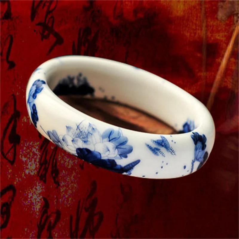 Chinese Antique Blue and White Porcelain Bangle Classic Ethnic Jingdezhen Ceramic Crafts Collection Jewelry Gifts Collection Qme 7-thick-1.7cm 58-60mm
