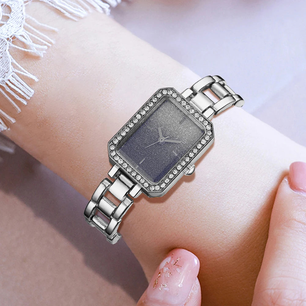 2PCS Silver Women's Watch Set Luxury Trendy Simple Quartz Watch Bracelet Set Suitable for Daily Clothing Matching Perfect Gift Qme