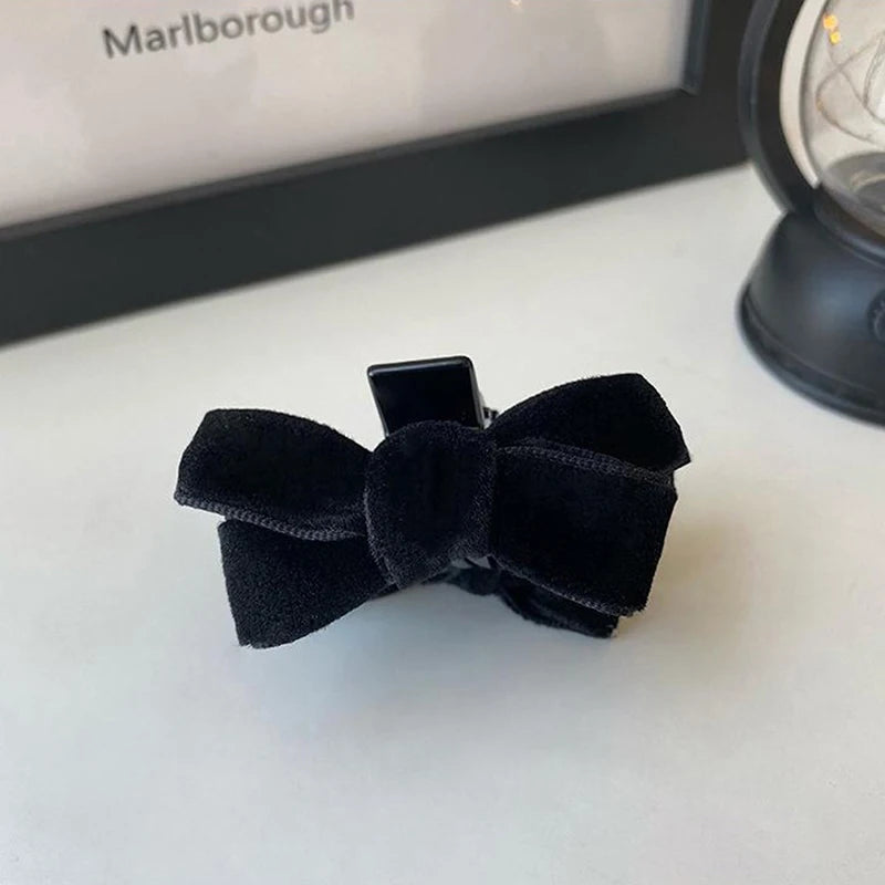 Star Same Black Velvet Bow Trumpet Side Bangs Hairpin Female Summer Qme