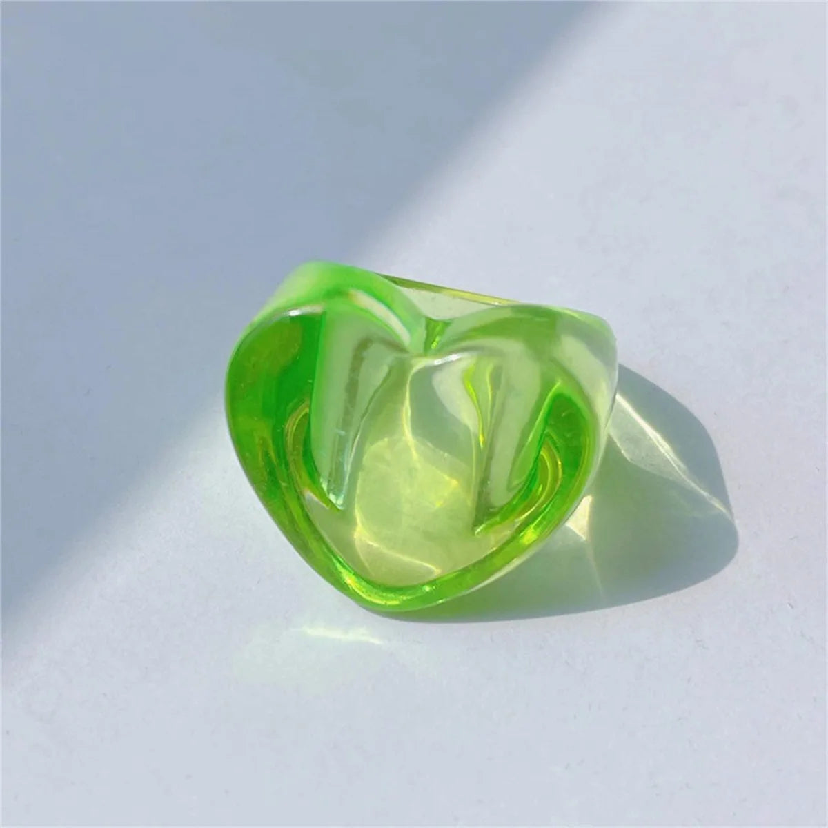 Y2k Handmade Colored Acrylic Resin Inlaid Gemstones Personality Lovely Pope Rings For Women Girls Party Jewelry Hip Hop Rings Qme Size 7 lv