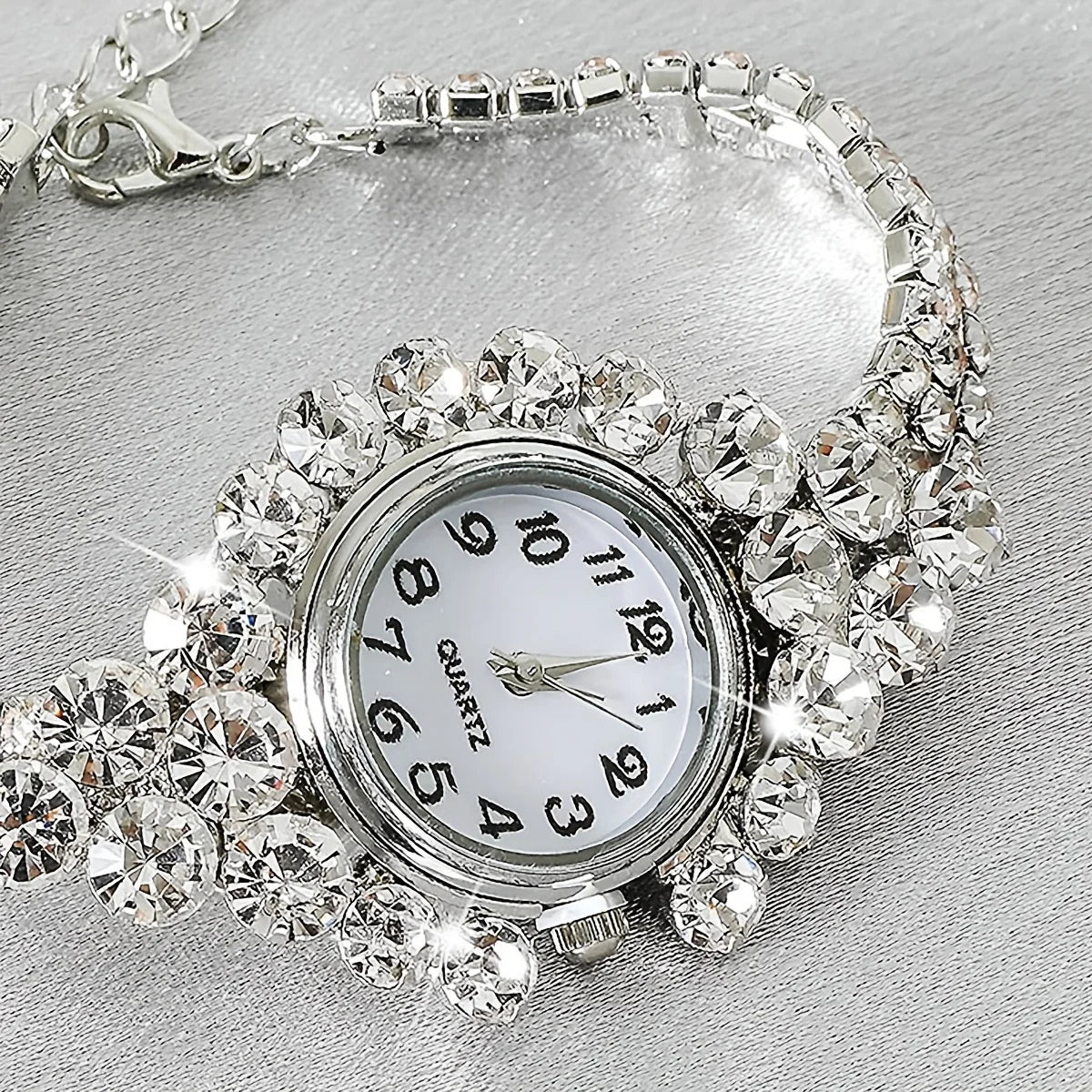 1pc Rhinestone Decor Quartz Watch Elegant Arabic Numeral Dial Wristwatch With Bracelet Design Watchband Qme