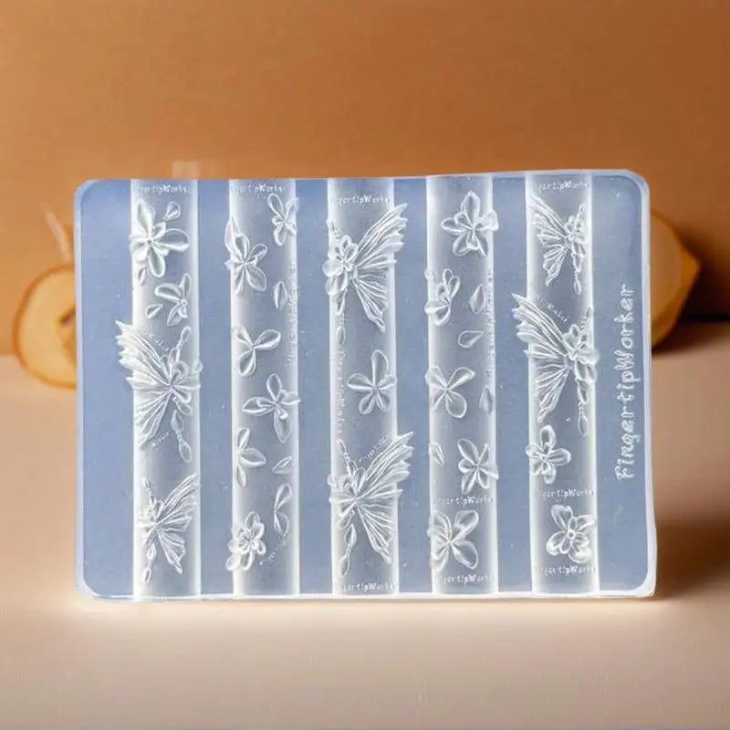 Transparent DIY Acrylic Nail Art Mold French Heart Necklace Butterfly Qme