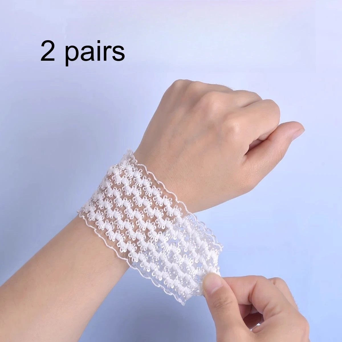 Elastic Lace Sleeve Holders, Anti-Slip Armband Sleeve Clips for Men Women, Shirt Sleeve Ties for Work & Casual Qme White 2 Pairs
