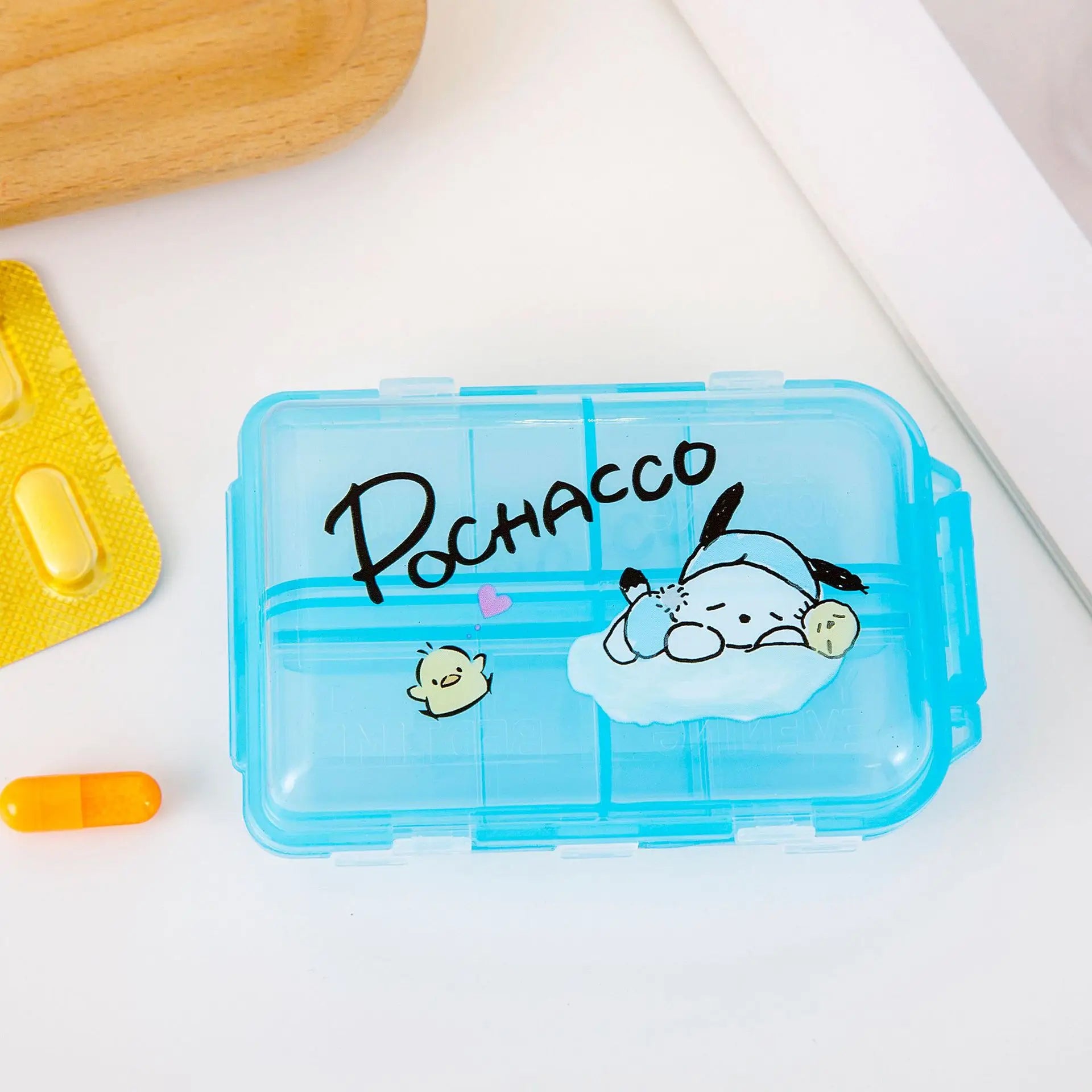Hello Kitty Kuromi Storage Box Portable, Transparent, Multi-Compartment Pill Organizer Moisture-Proof, Airtight Pill Box Qme 5