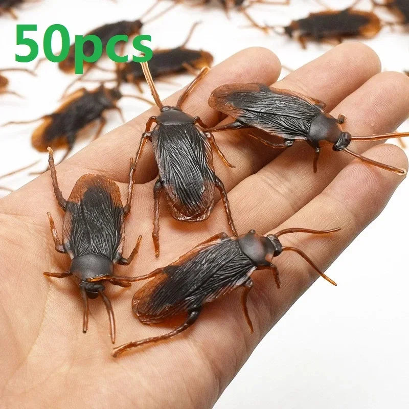 5-50Pcs Halloween gadget Plastic Cockroaches Joke Decoration Props Rubber Toy Gags Practical Jokes Toys Plastic Bugs Cockroach Qme