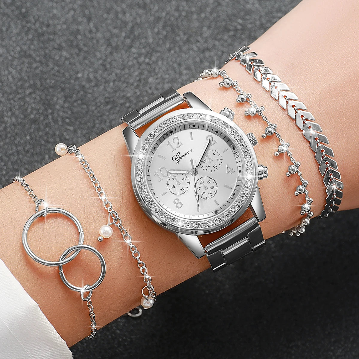 5PCS/Set Fashion Rhinestone Women's Watch Silver Alloy Band Analog Quartz Watches Bracelets Set Qme
