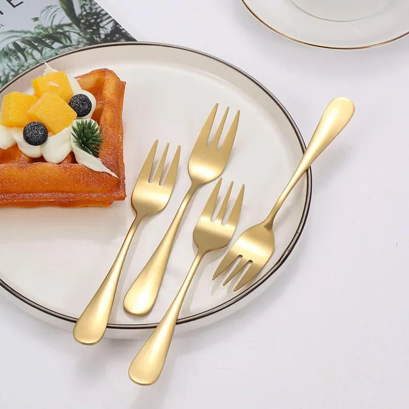 6pcs/set Fruit Forks Dessert Forks Are Small and Delicate for Entertaining Guests Stainless Steel Cutlery Mini Fork Set Qme