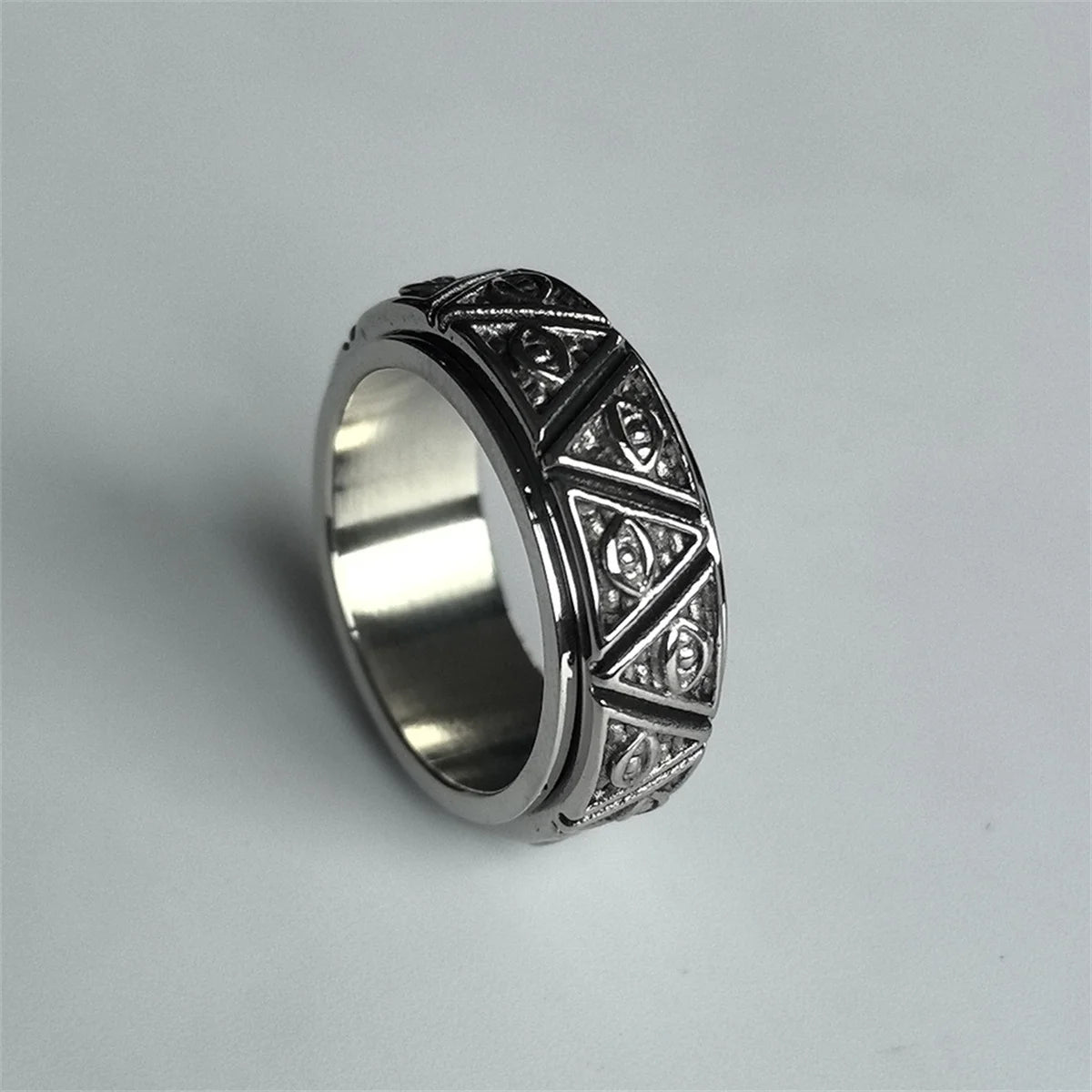 Vintage Punk Titanium Steel Evil Eyes Ring For Men Women Stress Relieving Anxiety Ring Carved Eyes Ring Jewelry Accessories Gift Qme yin 10