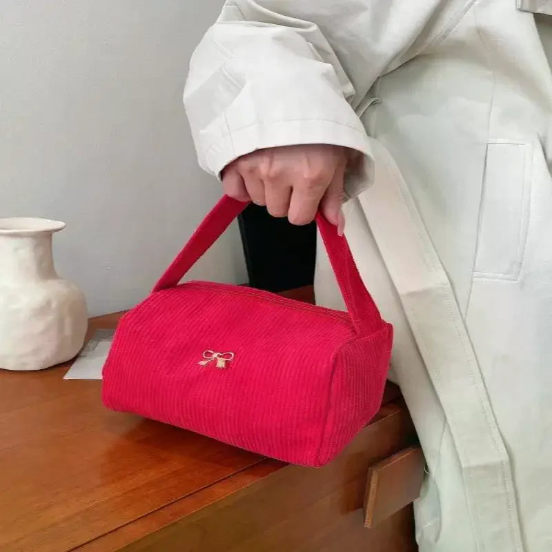 Cosmetic Bags For Women Plush Cute Handbag Soft Comfortable Large Capacity Trendy Handbag For Women With Handle Qme