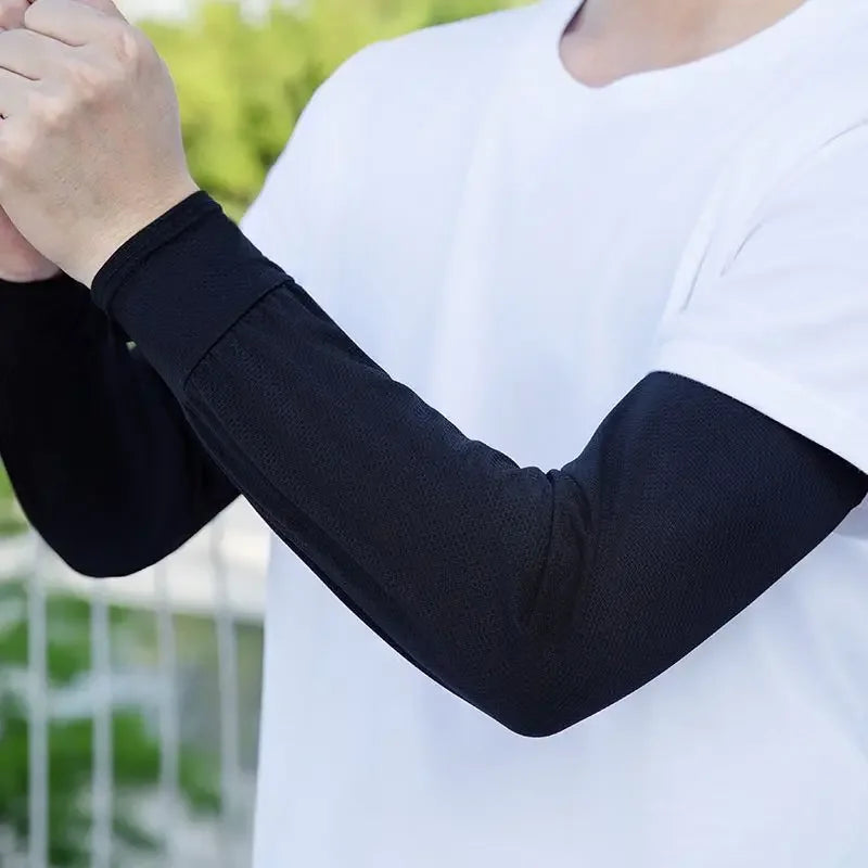 1Pair 2025 Summer Ice Silk Men's Loose Sunscreen Sleeves UV Ice Gloves Riding Arm Guards Sport Running Driving Absorbent Qme Black