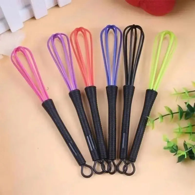 1 Portable Manual Eggs Beater Kitchen Baking Plastic Mixing Cream Qme