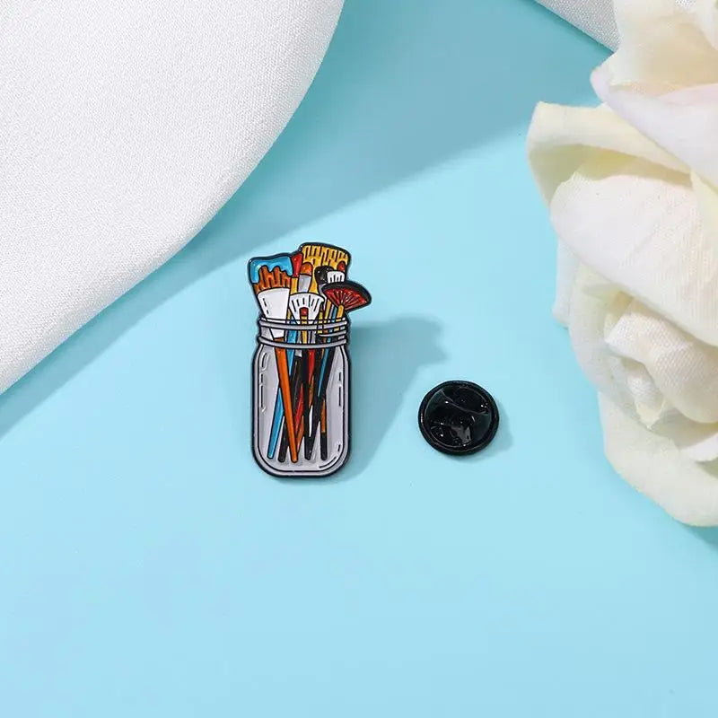 1Pc Paint Brushes In Clear Jar Enamel Pin UV Screen Printing Artist Badge Artist Supplies Brooch Makeup Brushes Pins. Qme