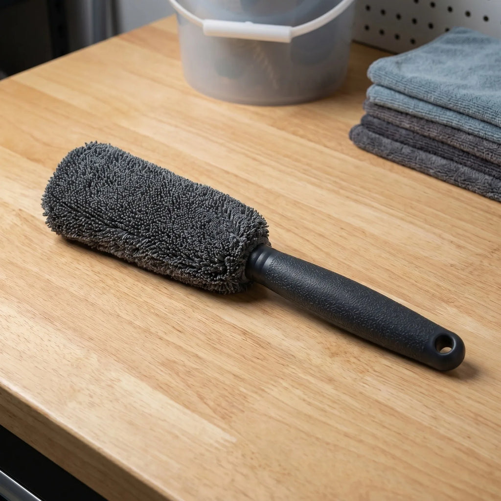 Portable Microfiber Wheel Tire Rim Brush Multifunction Wash Cleaning Brush With Plastic Handle Home Cleaner Tools Qme