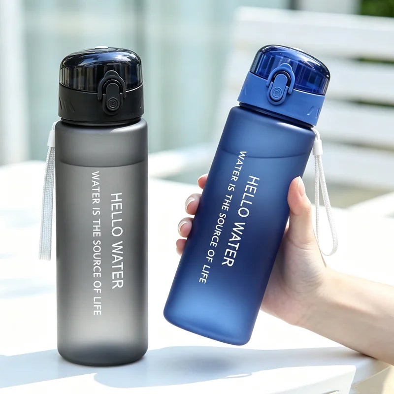 780ml Matte Frosted Sports Water Bottle Flip Top Leak Proof Portable Drinking Cup Outdoor Gym Travel Water Jug With Hand Strap Qme