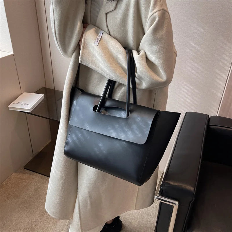 Female Tote Bag Korean Version Handbag Premium Trendy Retro Commuter Qme